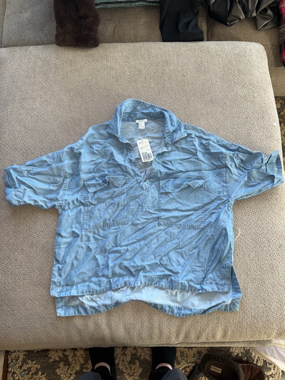 Cropped denim top with pockets